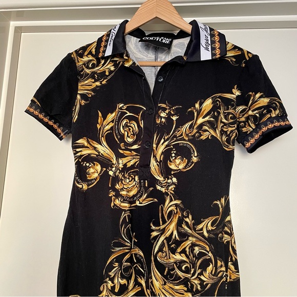 HOST PICK⭐️Versace Regalia Baroque Dress 🖤💛 - Picture 11 of 12